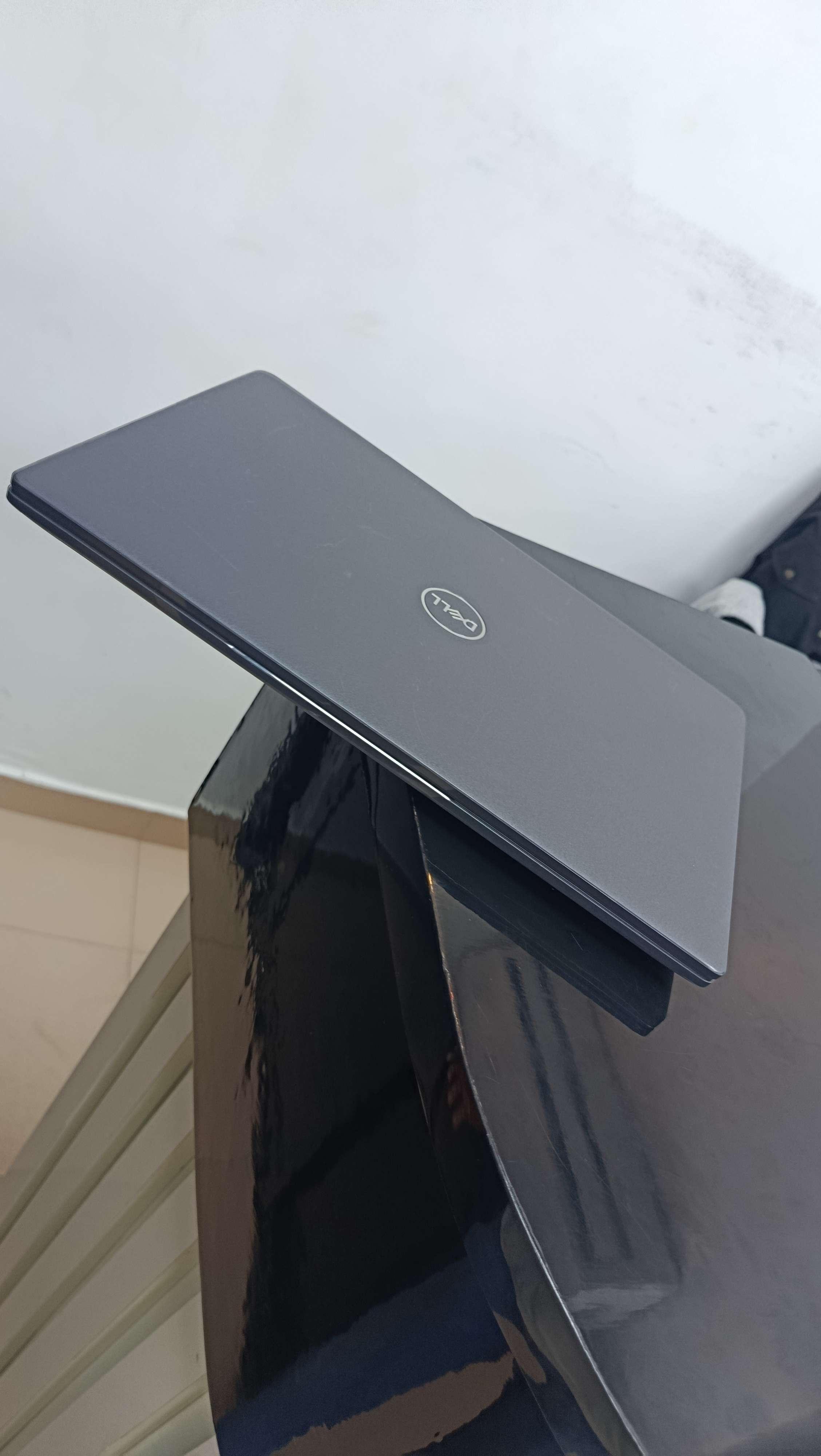 Dell latitude 3410 image6