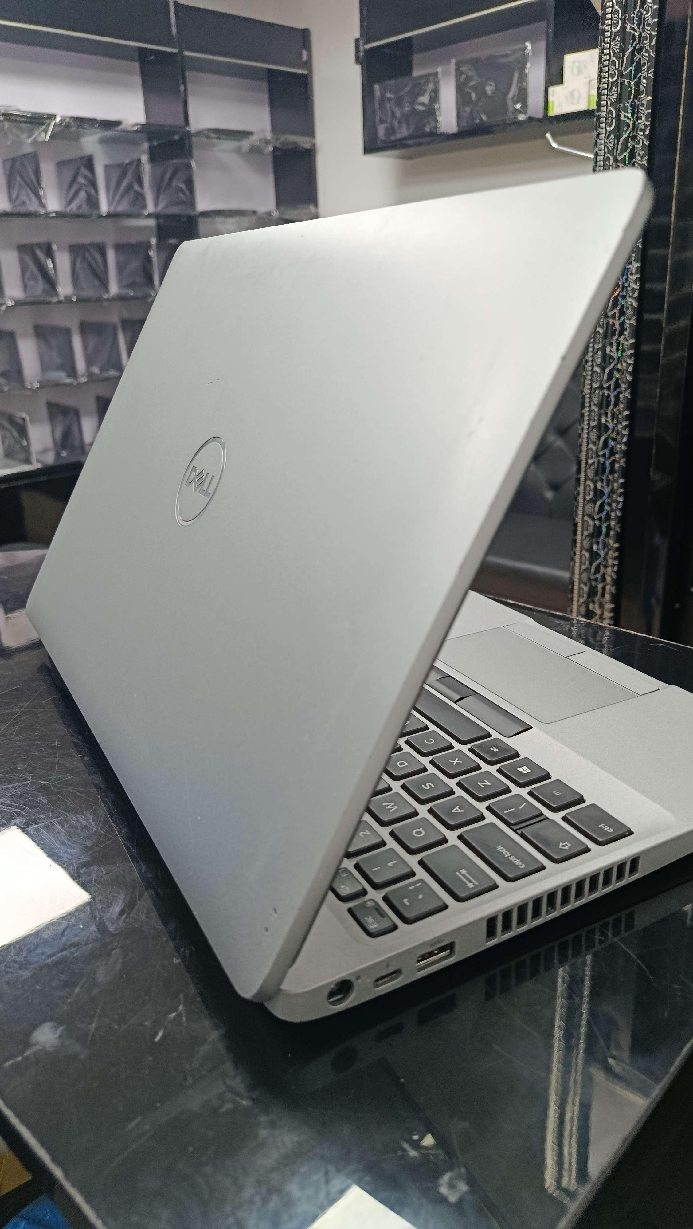 Dell precision 3550  core i7,  2gb dedicated graphics card