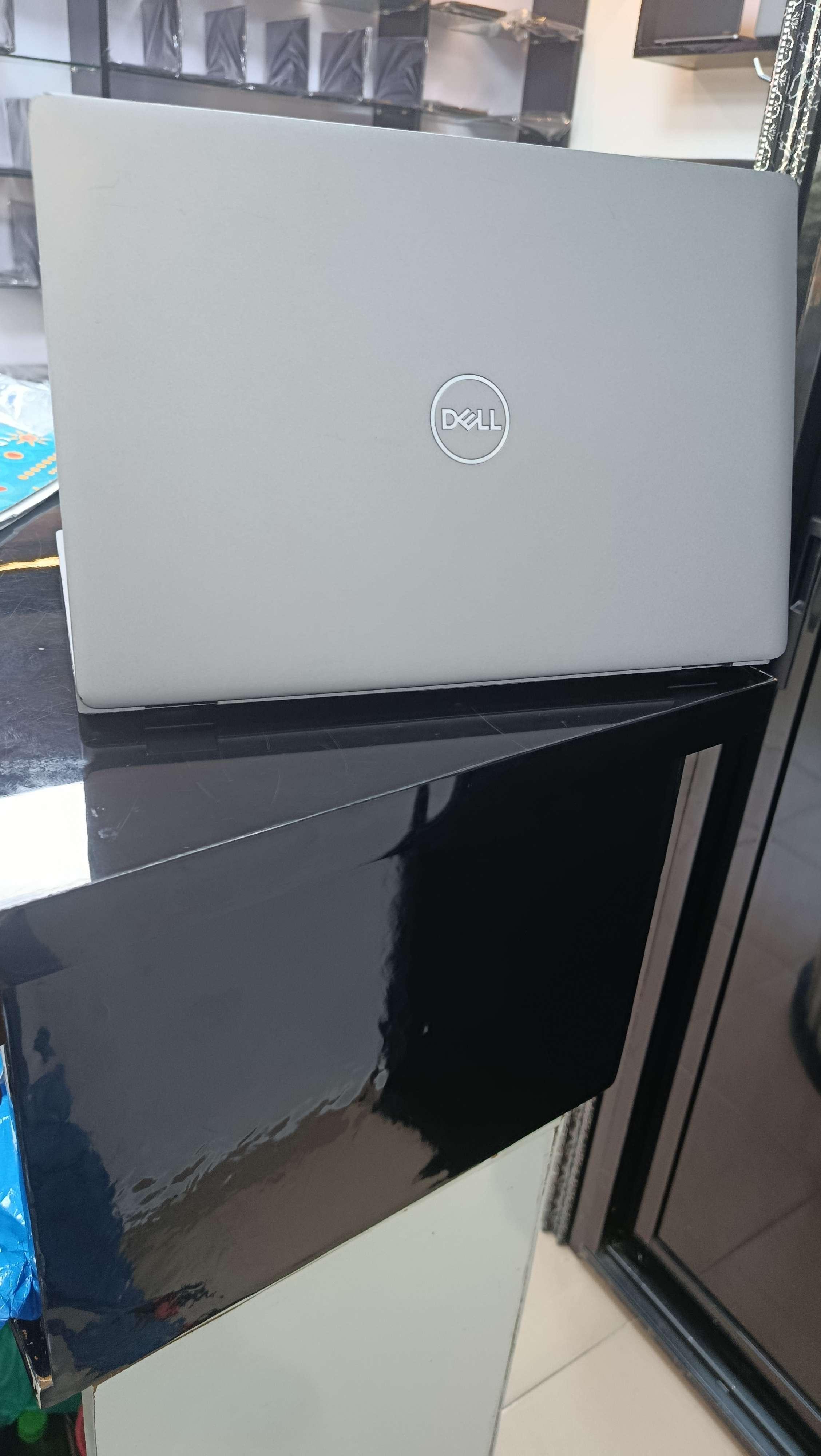 Dell latitude 3510 image3